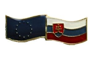 Odznak "EÚ - SR" dvojvlajka